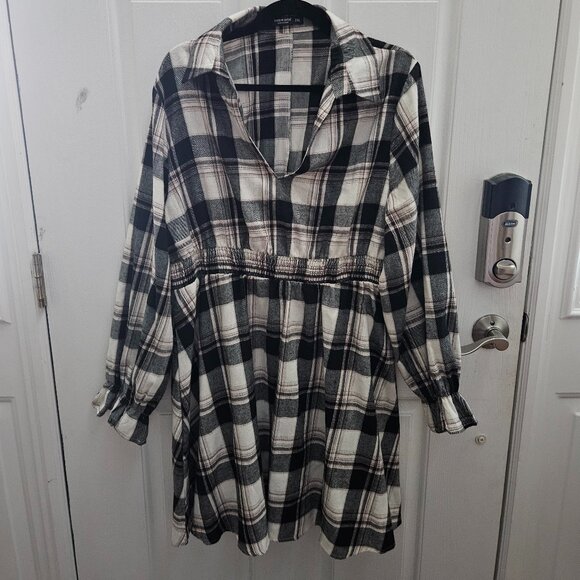 Flannel Dress - Picture 1 of 7